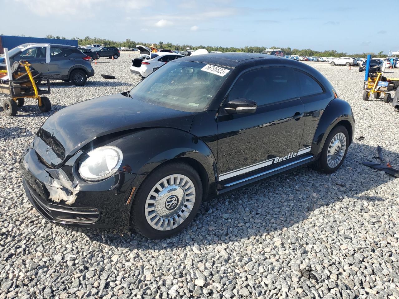 2014 VOLKSWAGEN Beetle