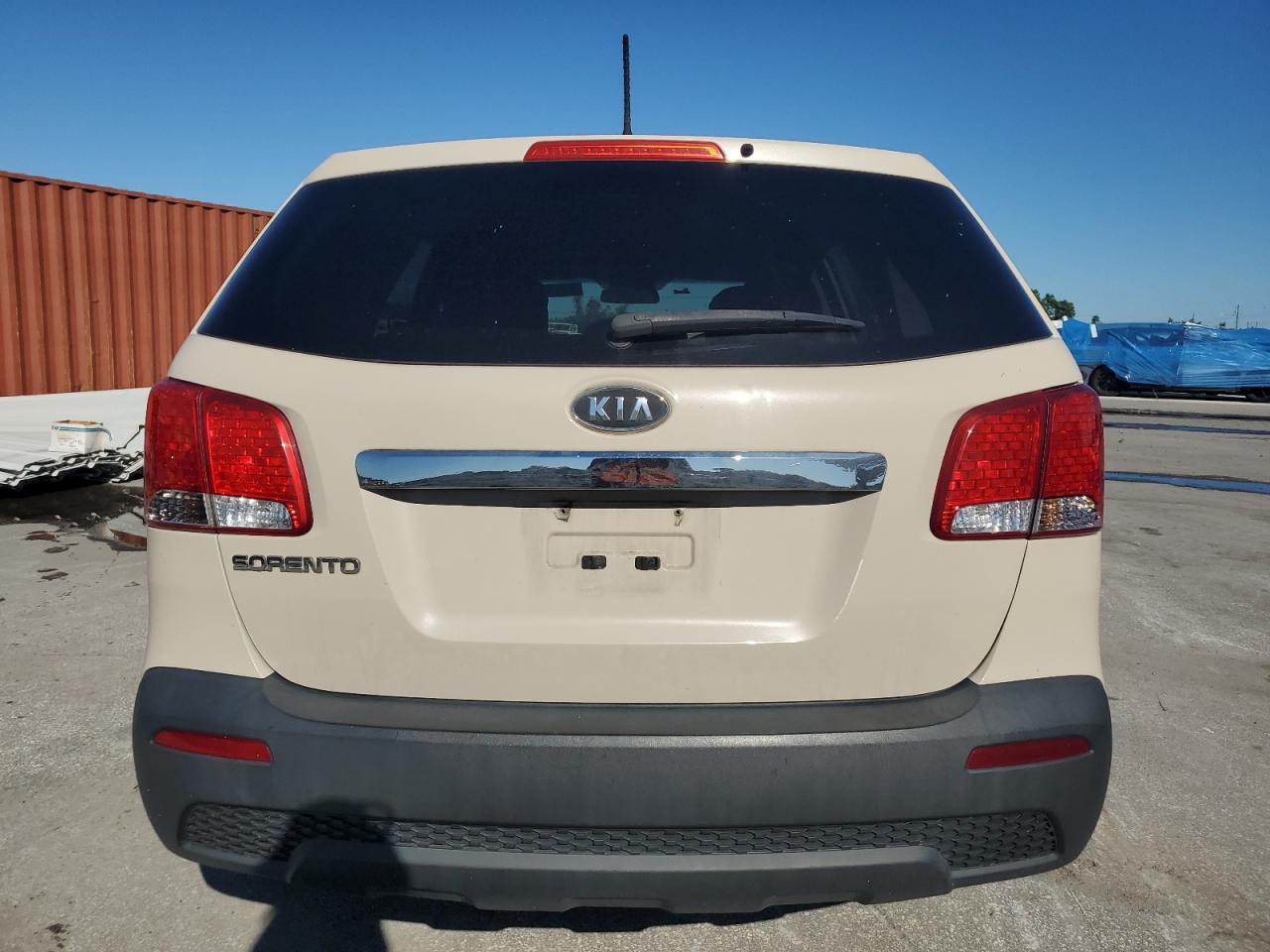 2011 KIA SORENTO
