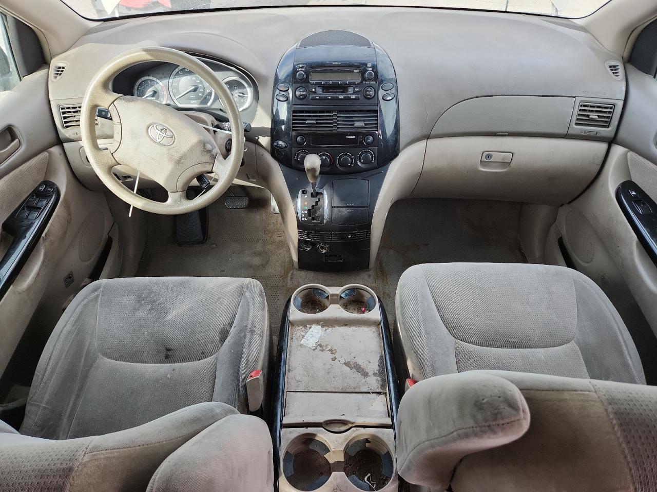 2005 TOYOTA SIENNA