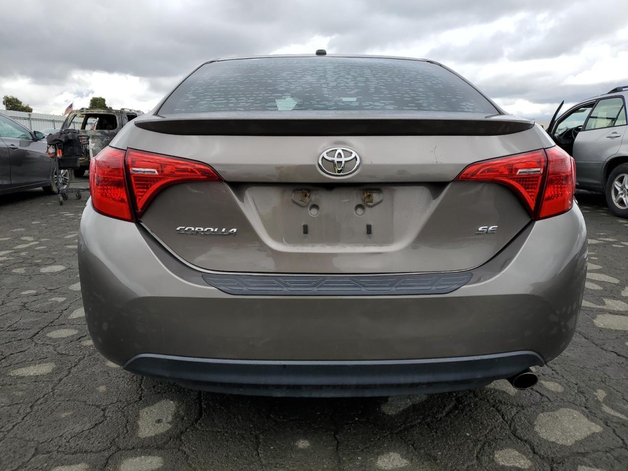 2017 TOYOTA COROLLA