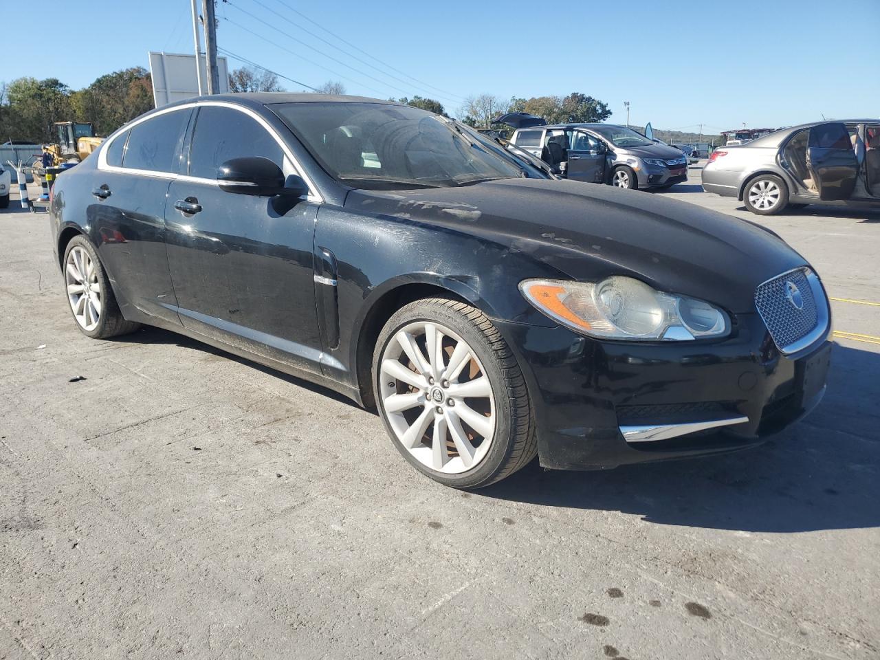 2011 JAGUAR XF