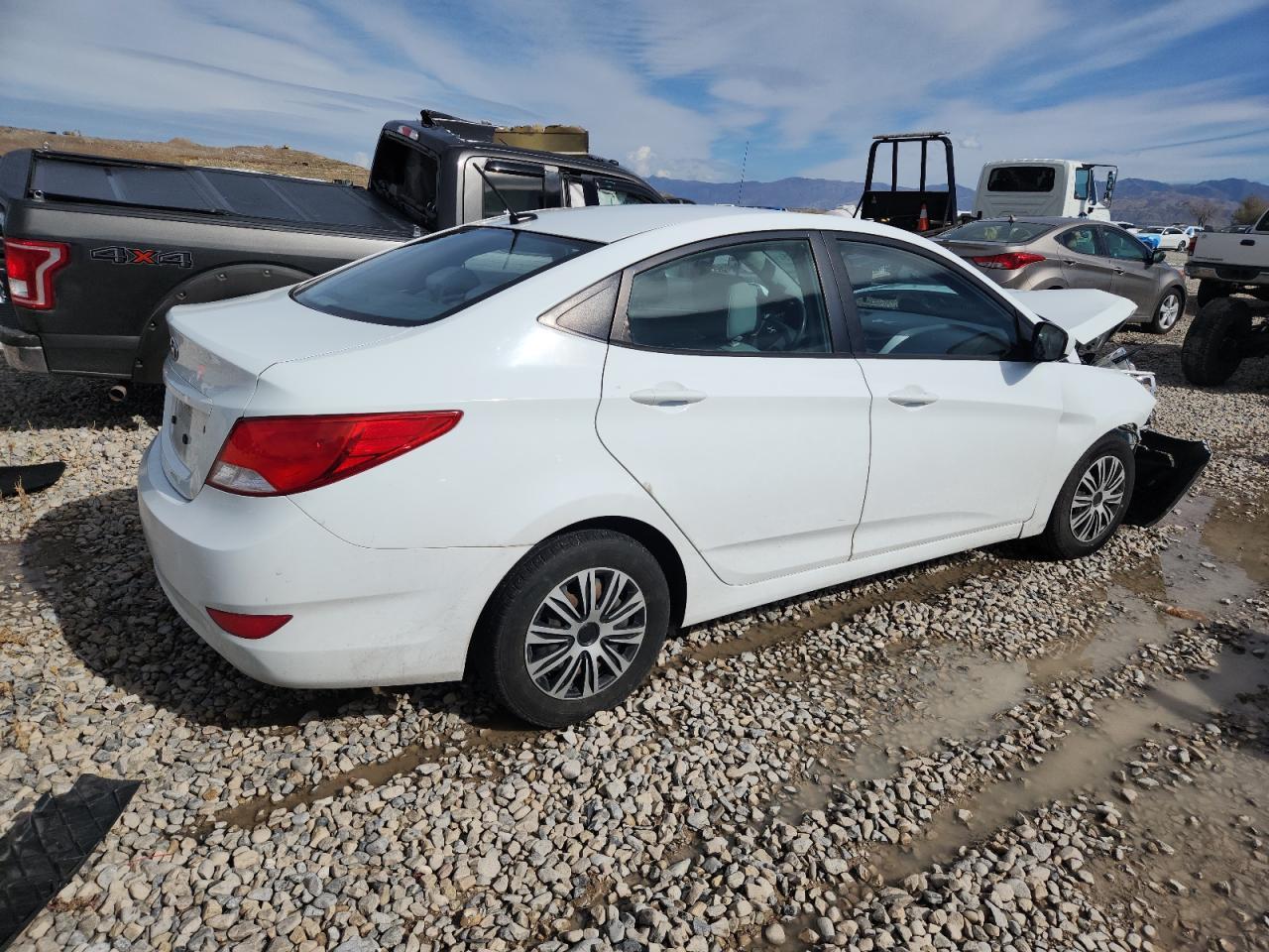 2016 HYUNDAI ACCENT