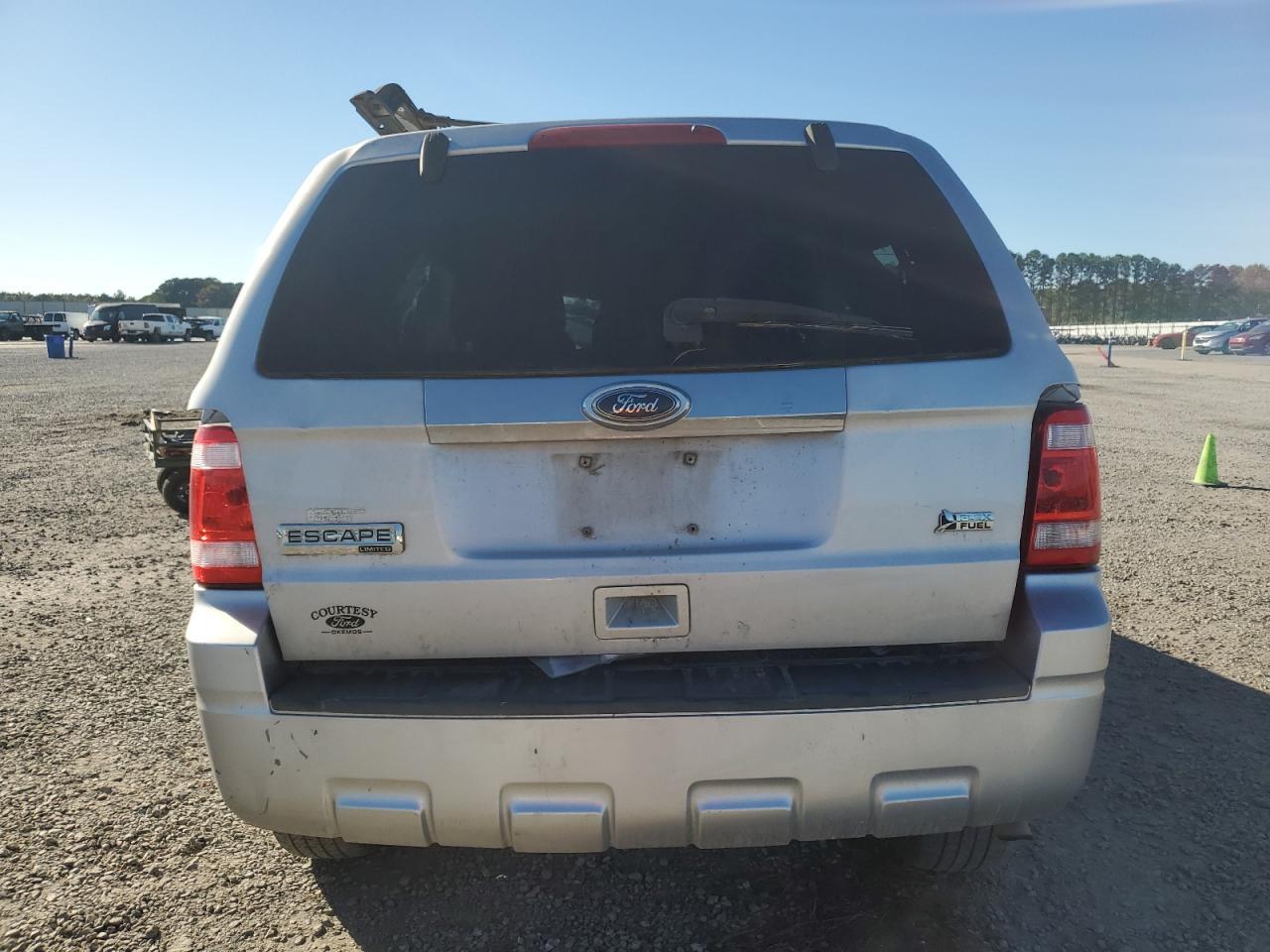 2010 FORD ESCAPE