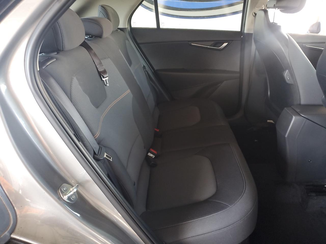 2025 KIA Niro