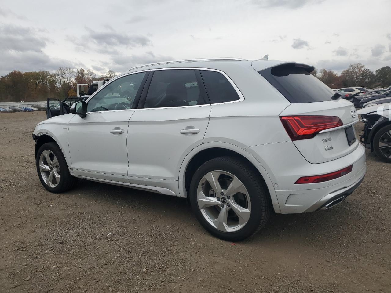 2024 AUDI Q5