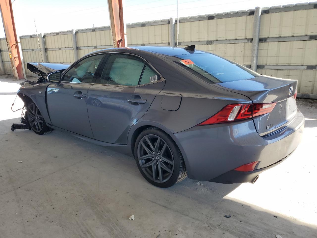 2016 LEXUS IS 200t