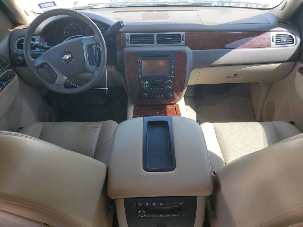 2014 CHEVROLET Tahoe