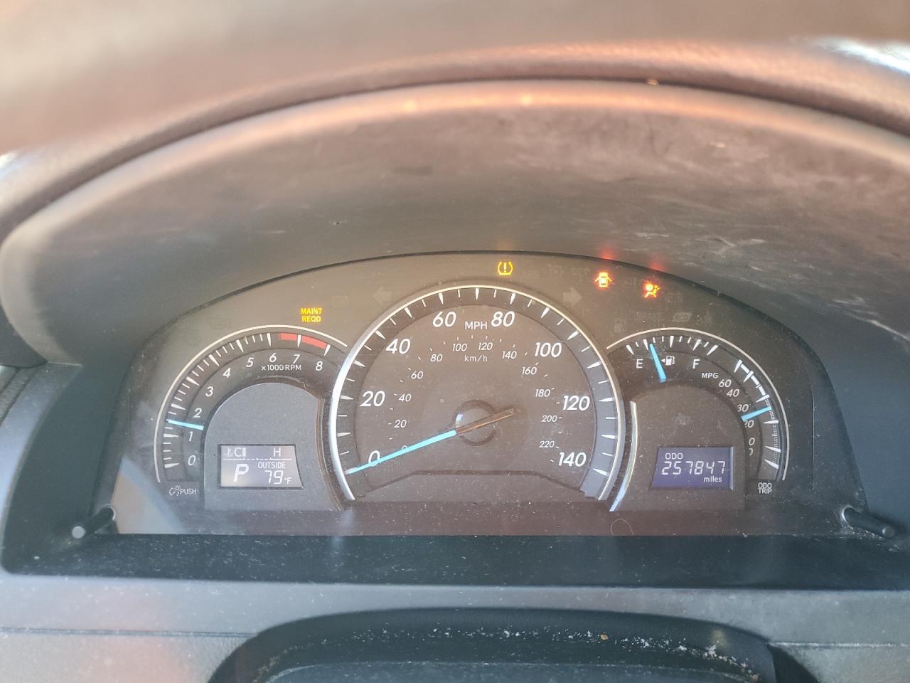 2014 TOYOTA CAMRY