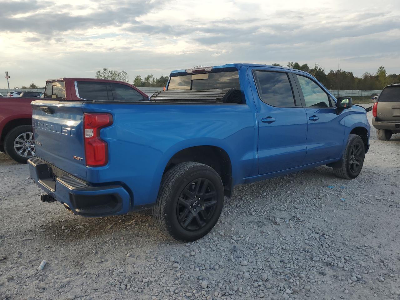2022 CHEVROLET Silverado
