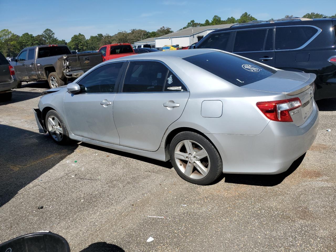 2012 TOYOTA CAMRY