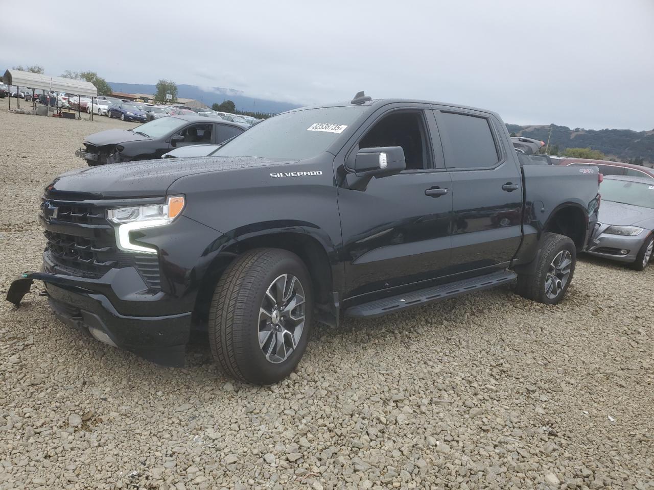 2024 CHEVROLET Silverado