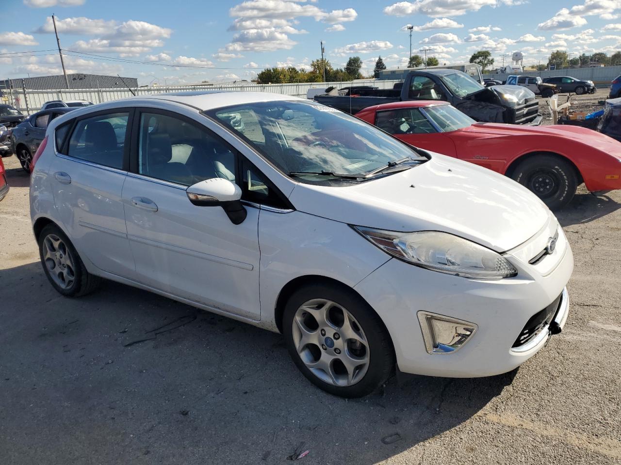 2011 FORD Fiesta