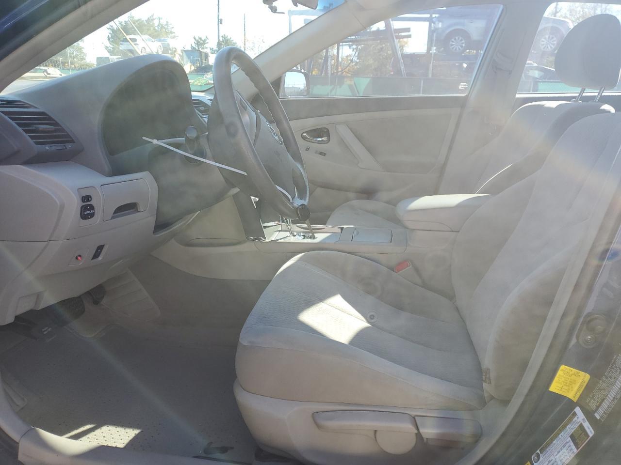 2011 TOYOTA CAMRY