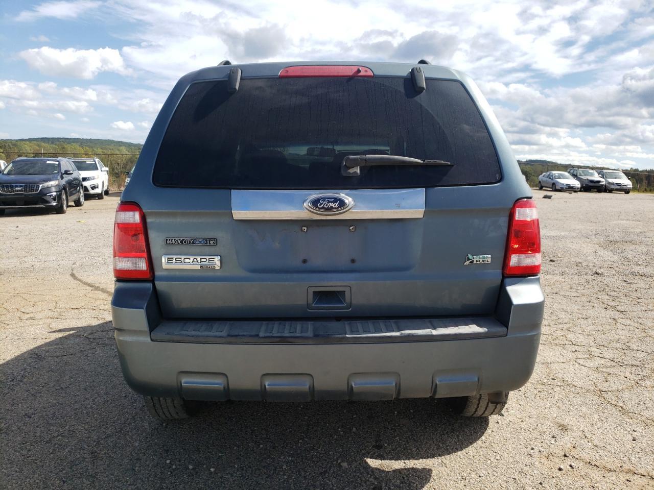 2010 FORD ESCAPE