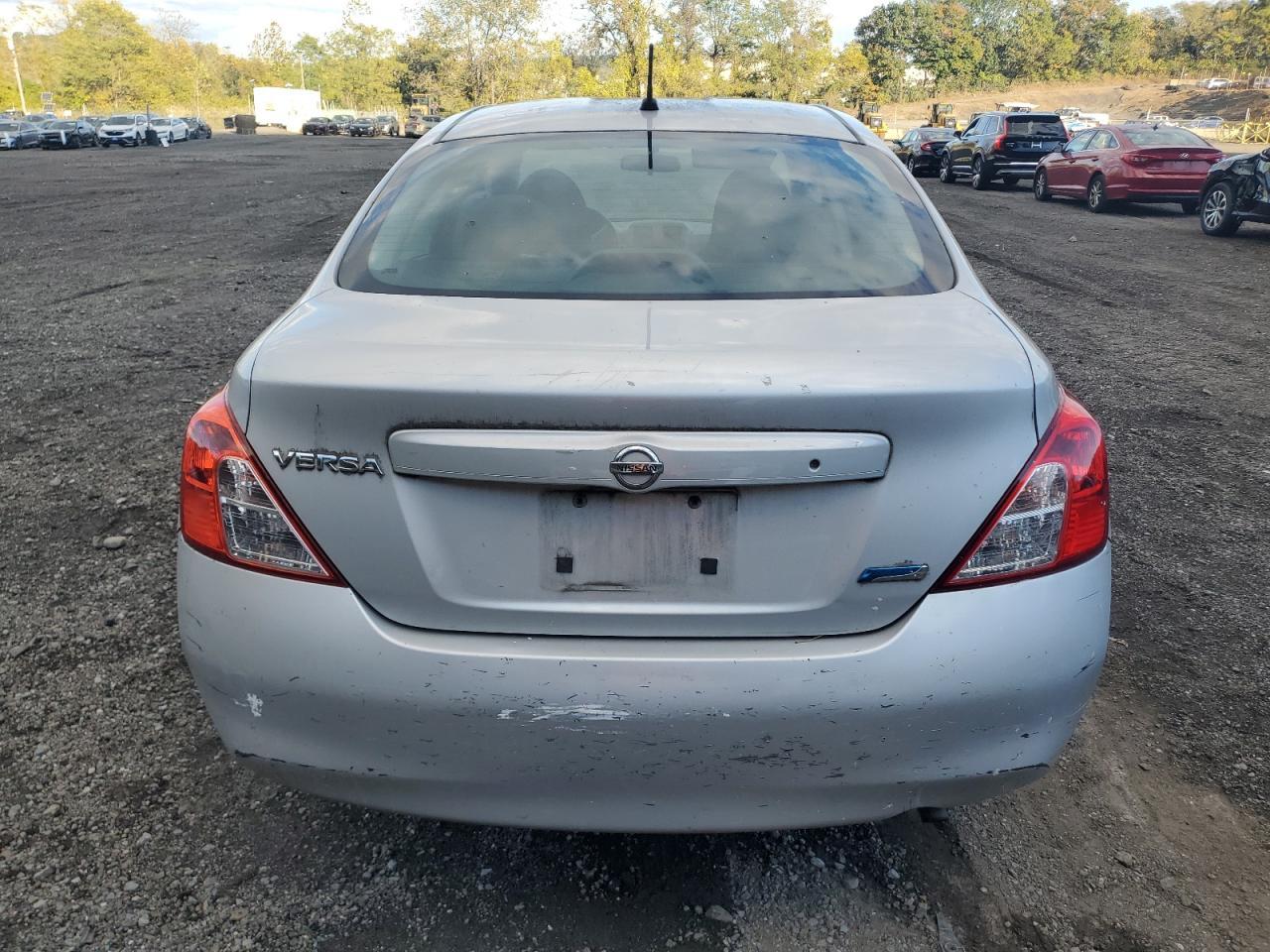 2013 NISSAN VERSA