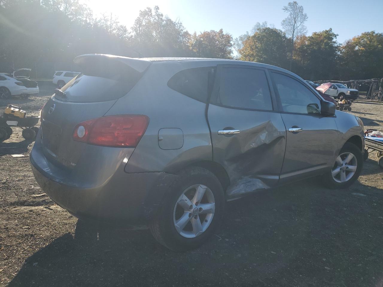 2010 NISSAN ROGUE