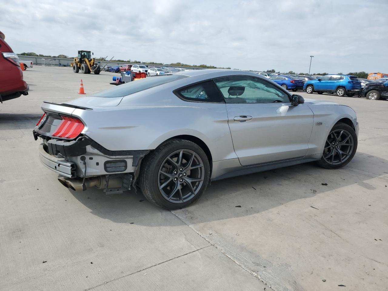 2020 FORD MUSTANG