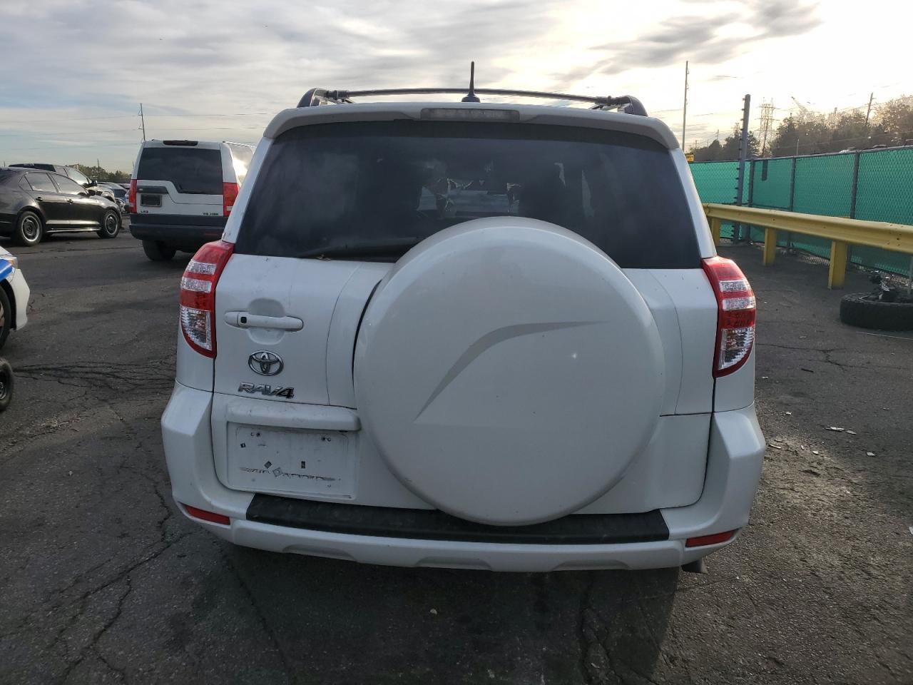 2012 TOYOTA RAV4