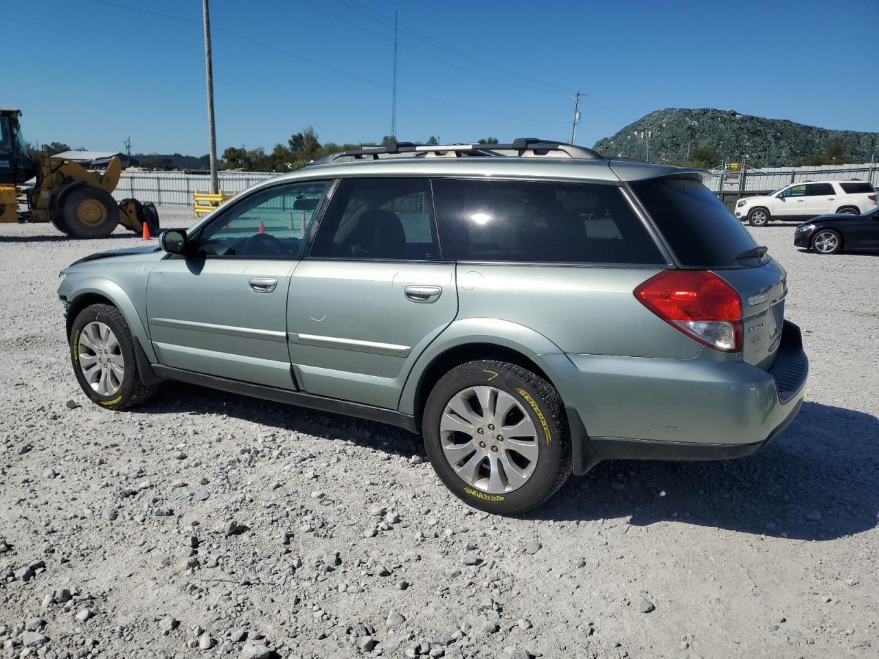 2009 SUBARU Outback