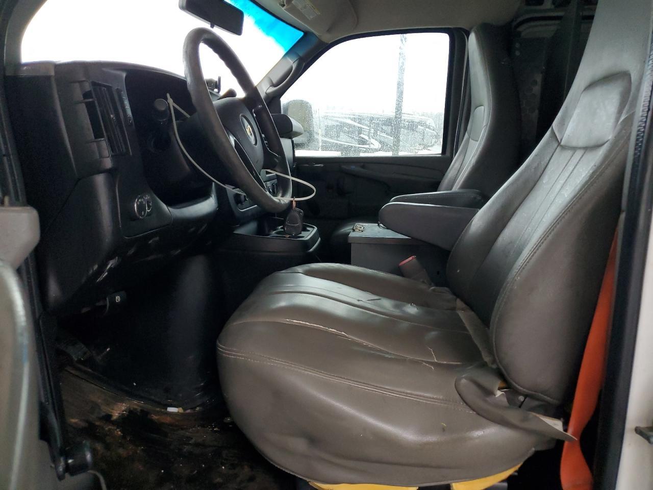 2013 CHEVROLET EXPRESS 2500
