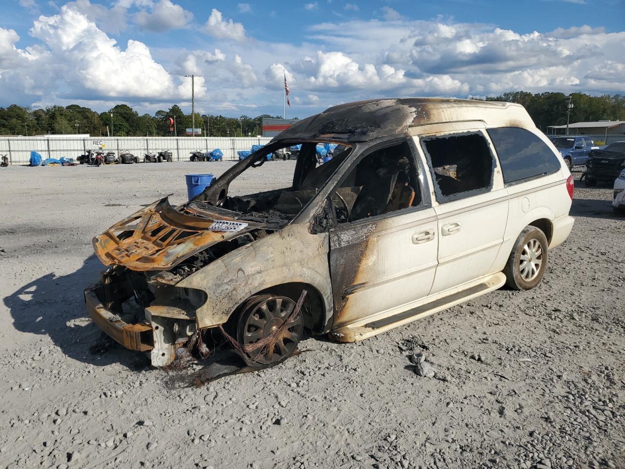 2002 CHRYSLER Town & Country