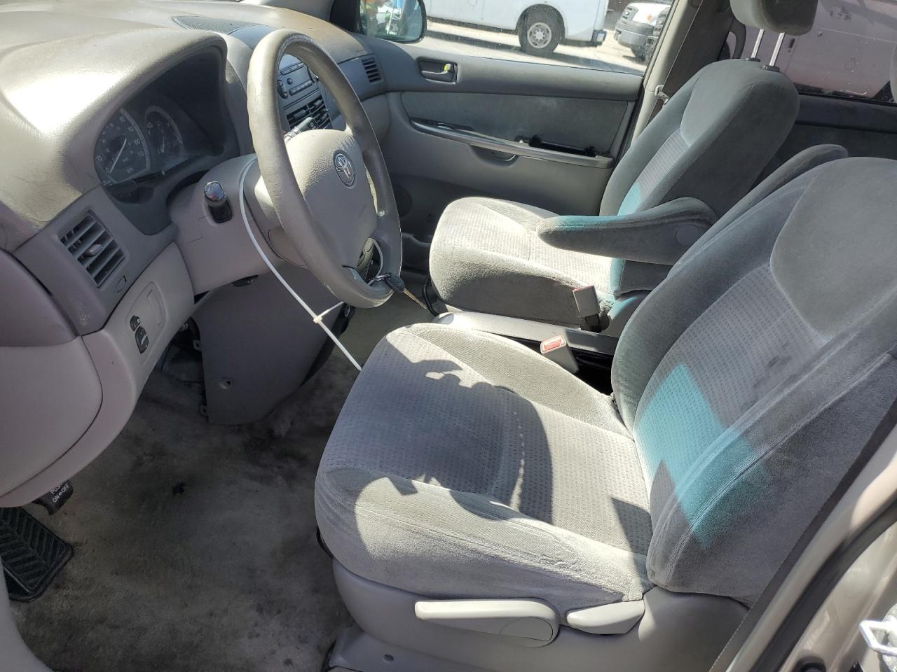 2007 TOYOTA SIENNA