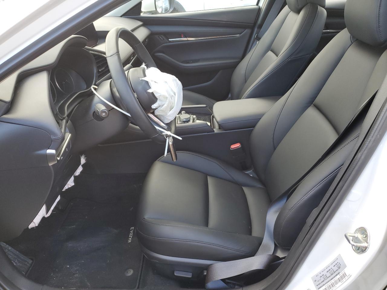 2025 MAZDA 3