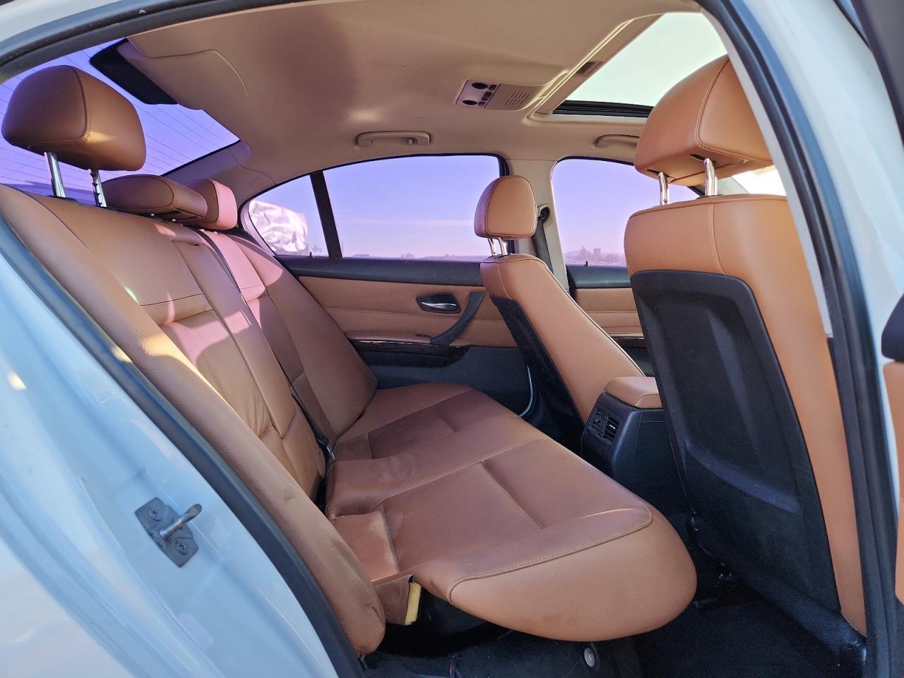 2011 BMW 3 SERIES