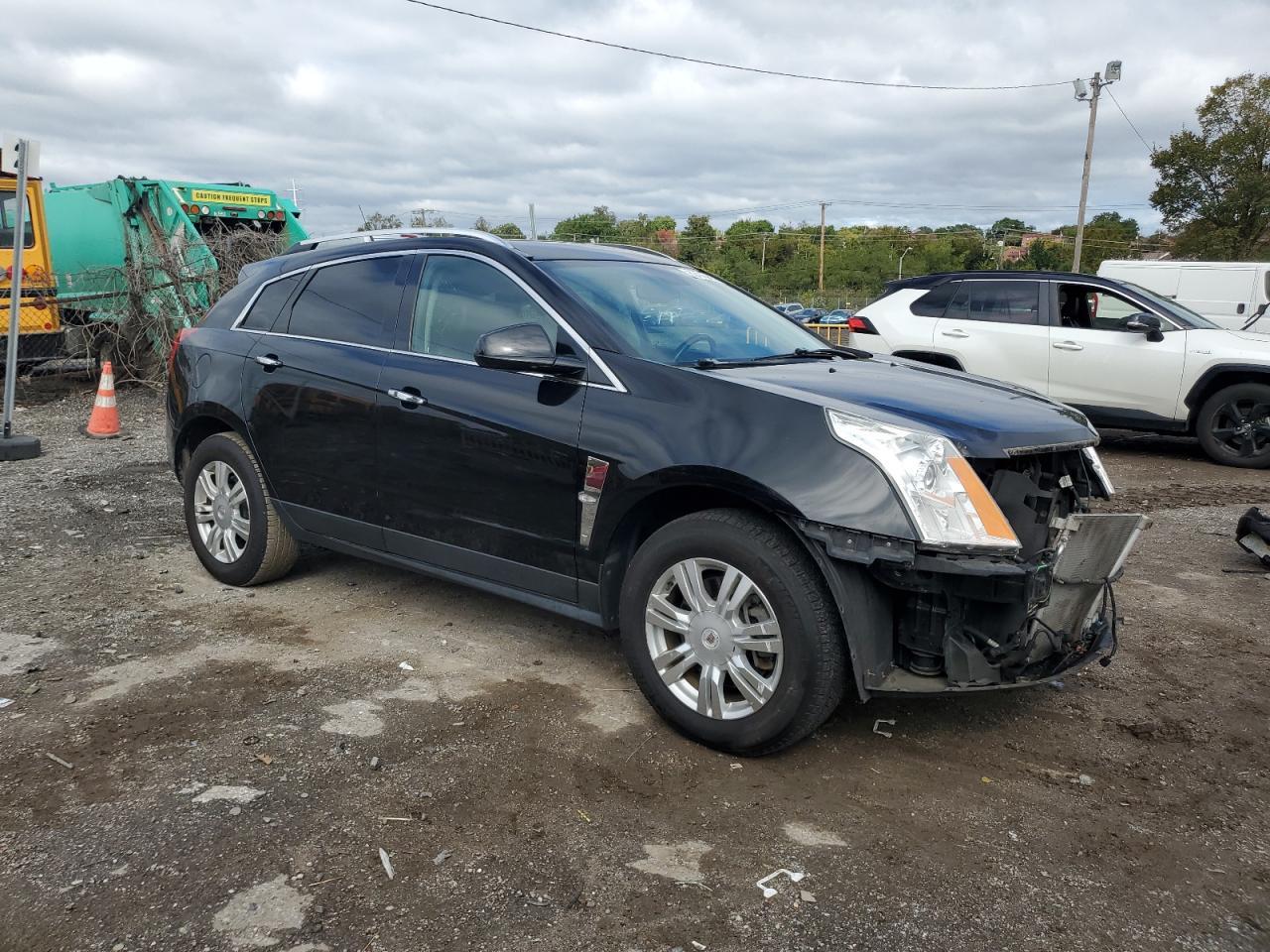 2011 CADILLAC SRX
