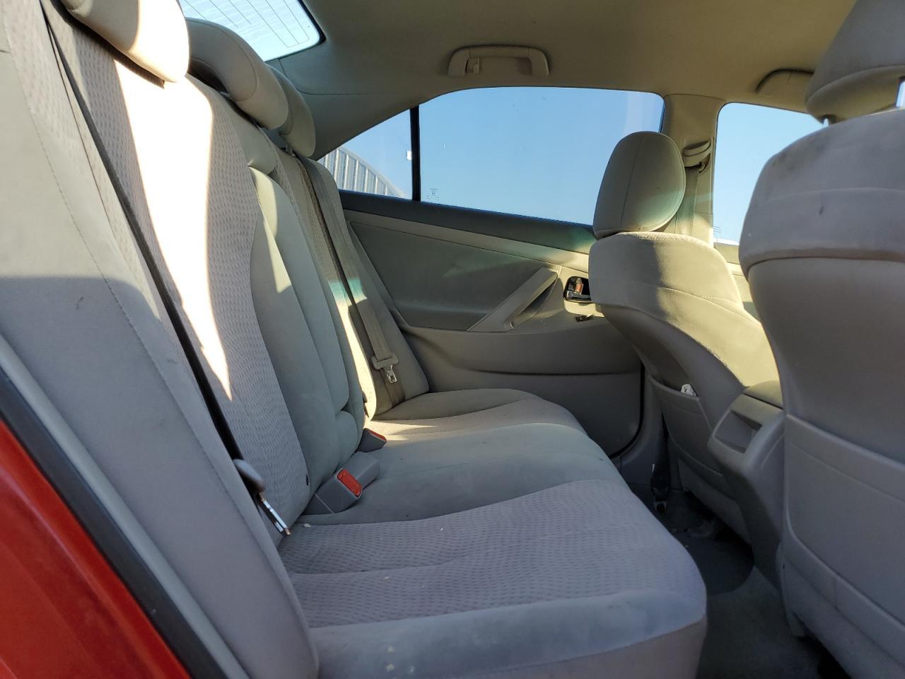 2011 TOYOTA CAMRY