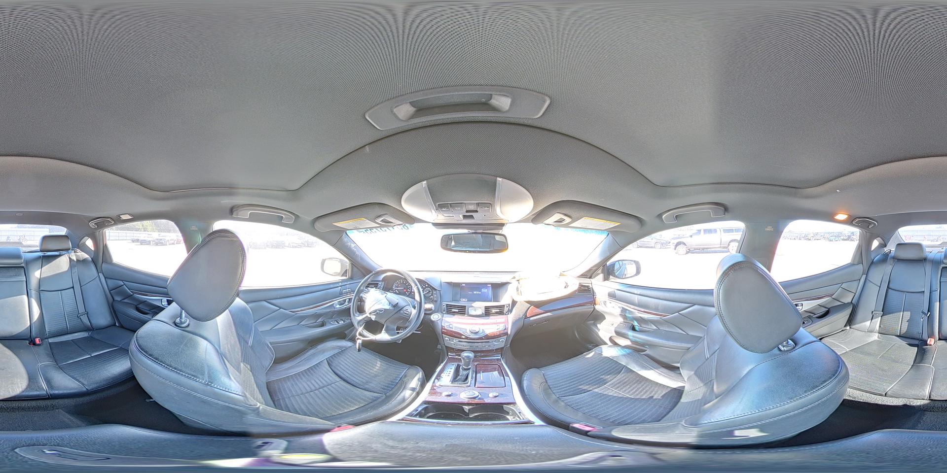 2016 INFINITI Q70