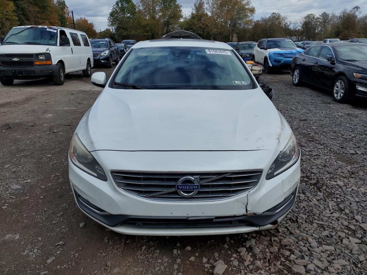 2016 VOLVO S60