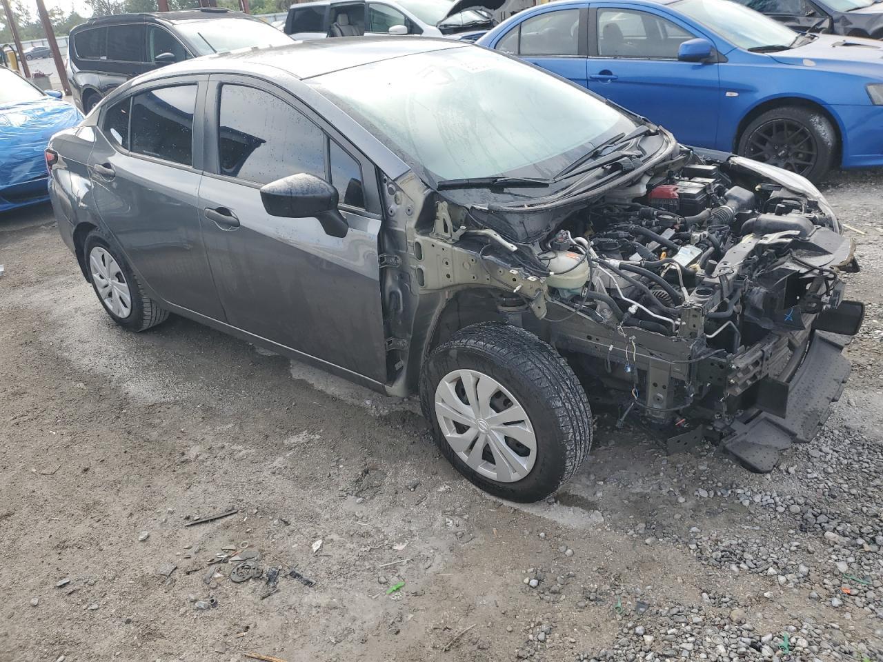 2021 NISSAN VERSA