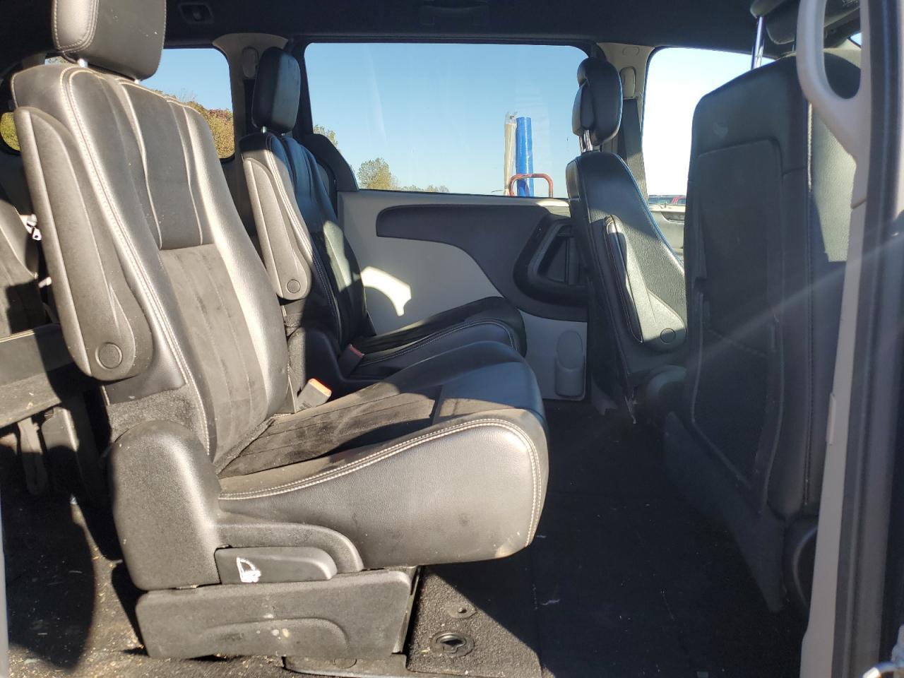 2017 DODGE GRAND CARAVAN