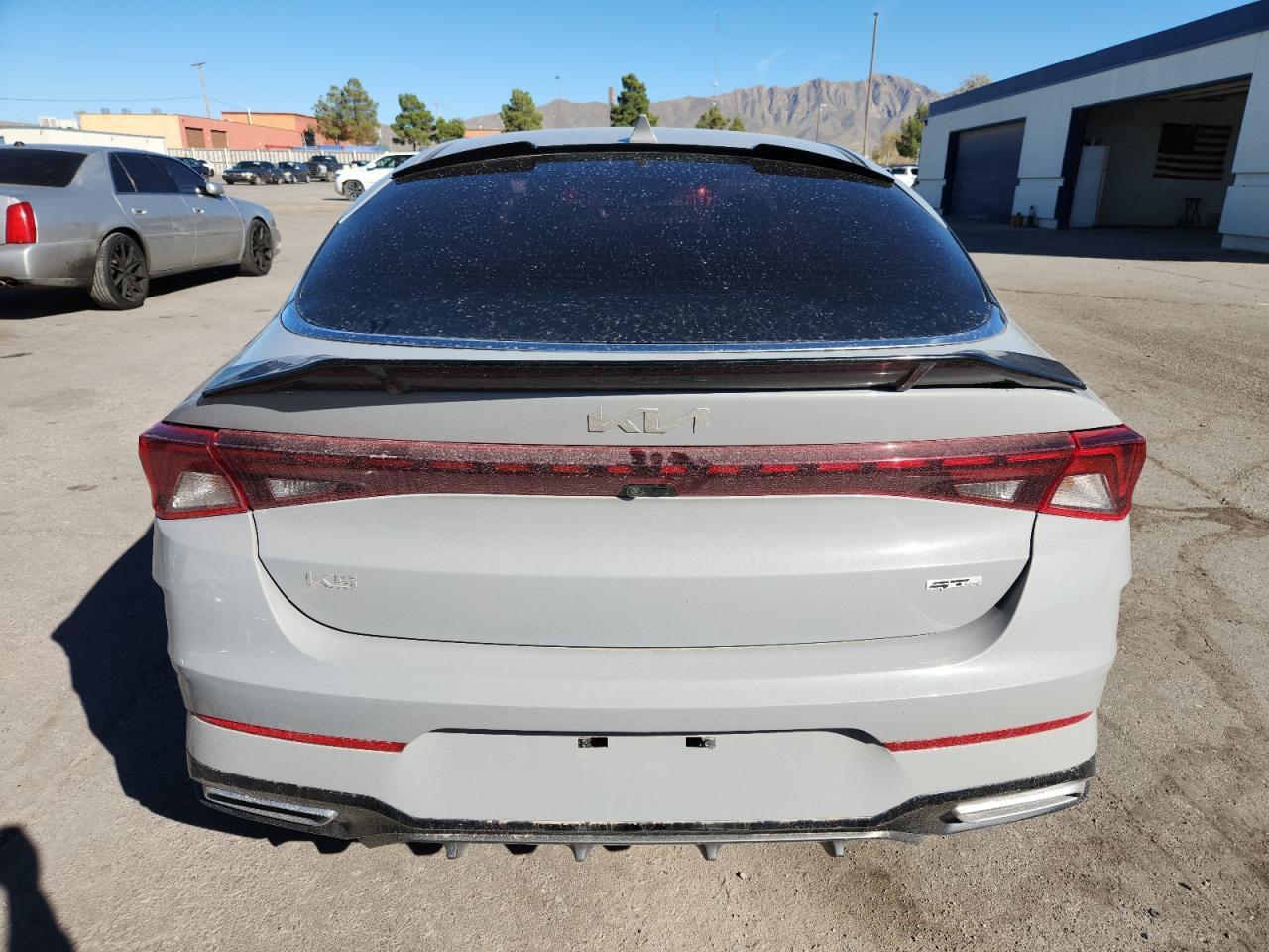 2023 KIA K5