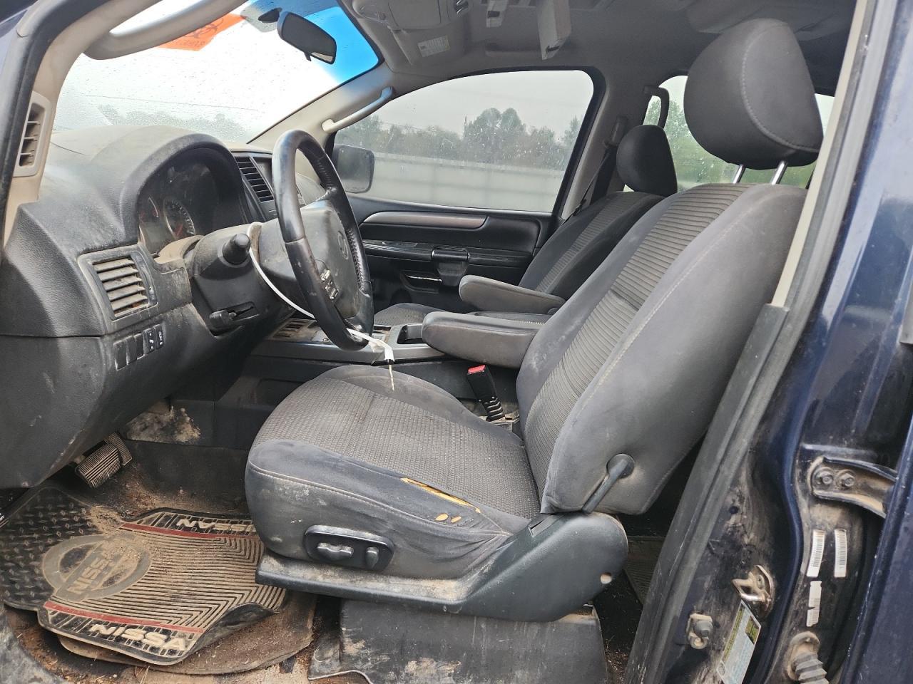 2010 NISSAN Armada