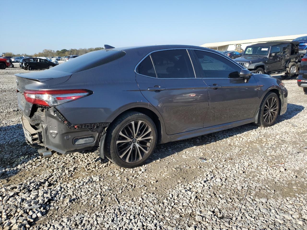 2019 TOYOTA CAMRY