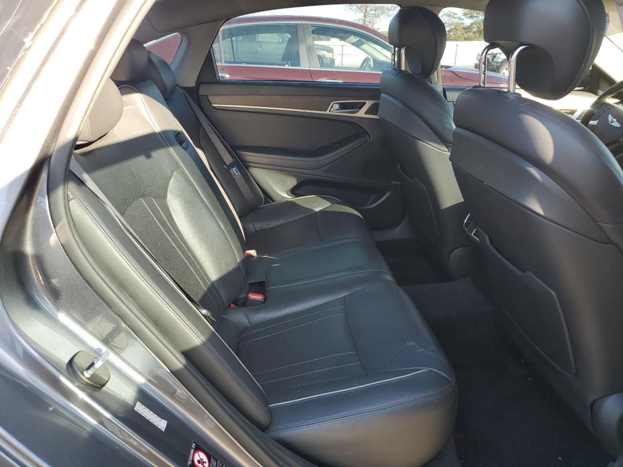 2015 HYUNDAI GENESIS
