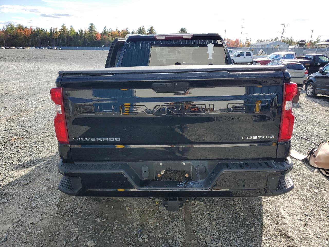 2021 CHEVROLET Silverado