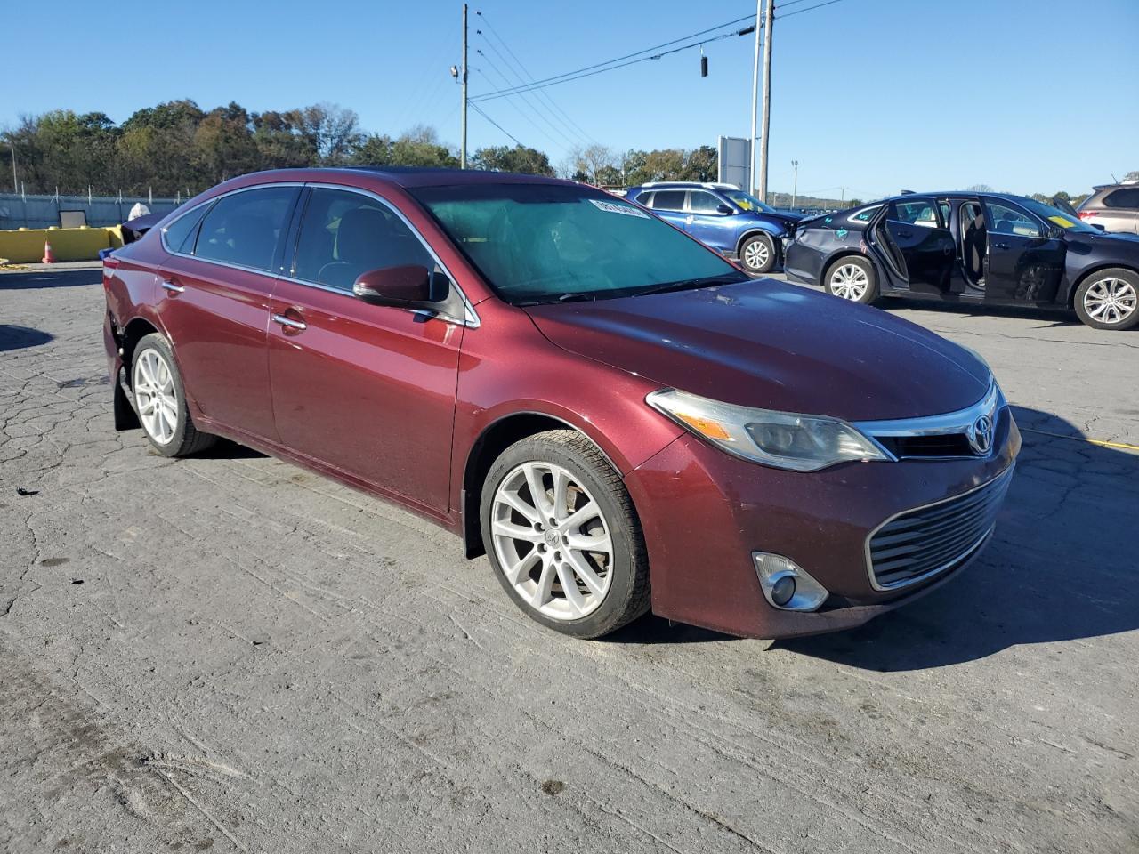 2013 TOYOTA Avalon