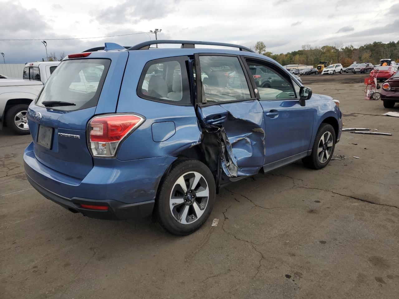2018 SUBARU FORESTER