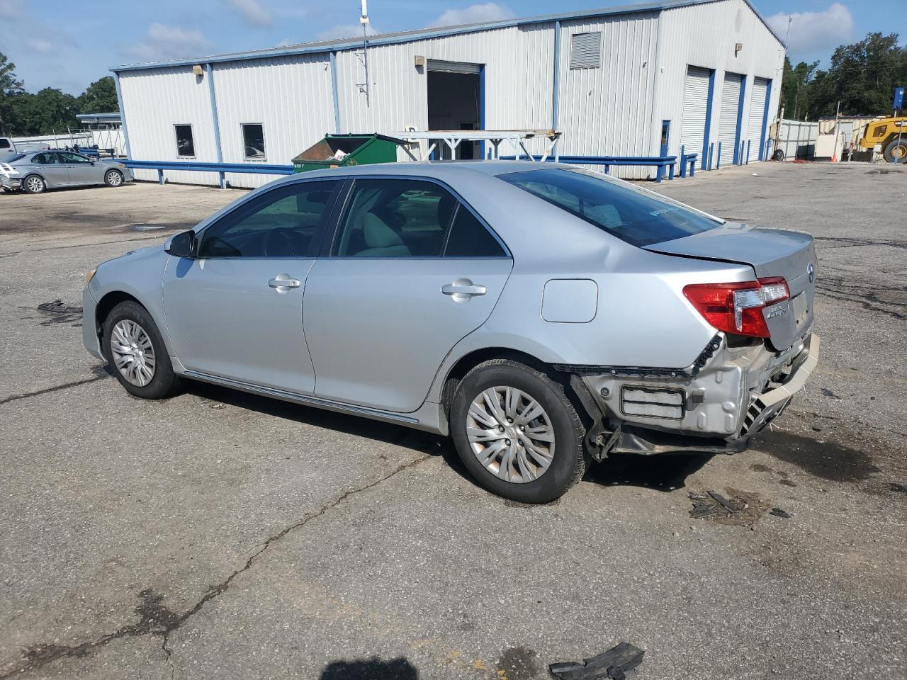 2013 TOYOTA CAMRY