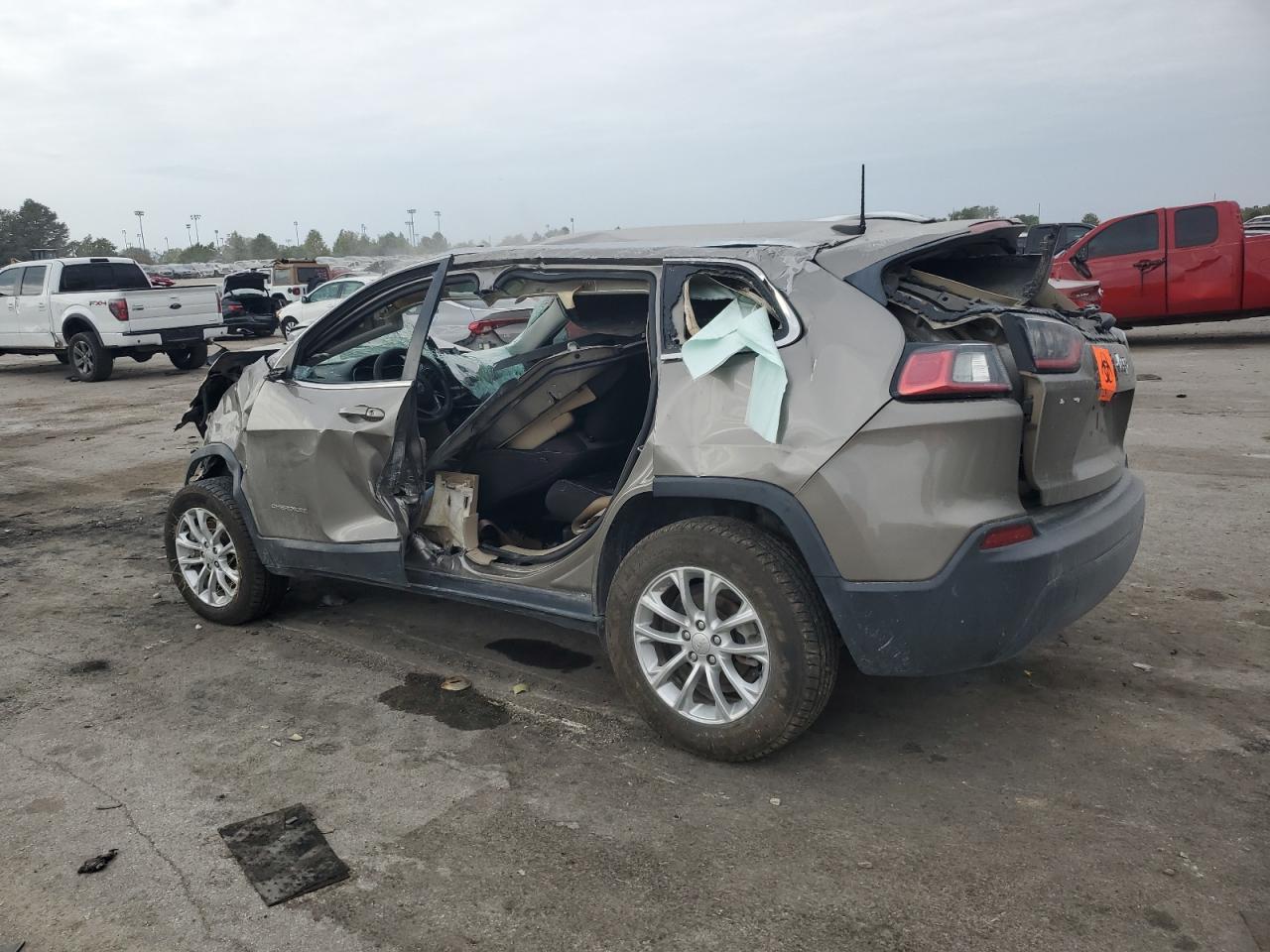 2019 JEEP CHEROKEE