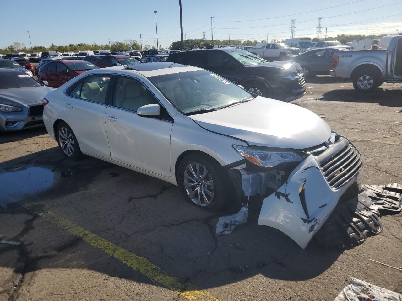 2015 TOYOTA CAMRY