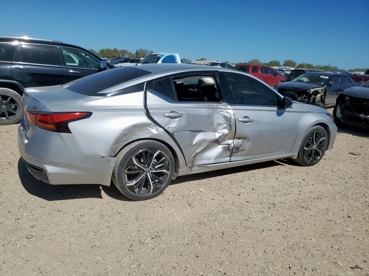 2023 NISSAN ALTIMA