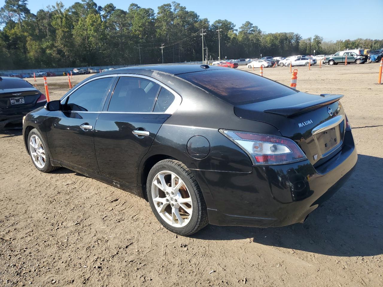 2014 NISSAN Maxima