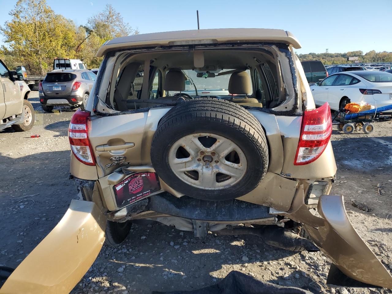 2011 TOYOTA RAV4
