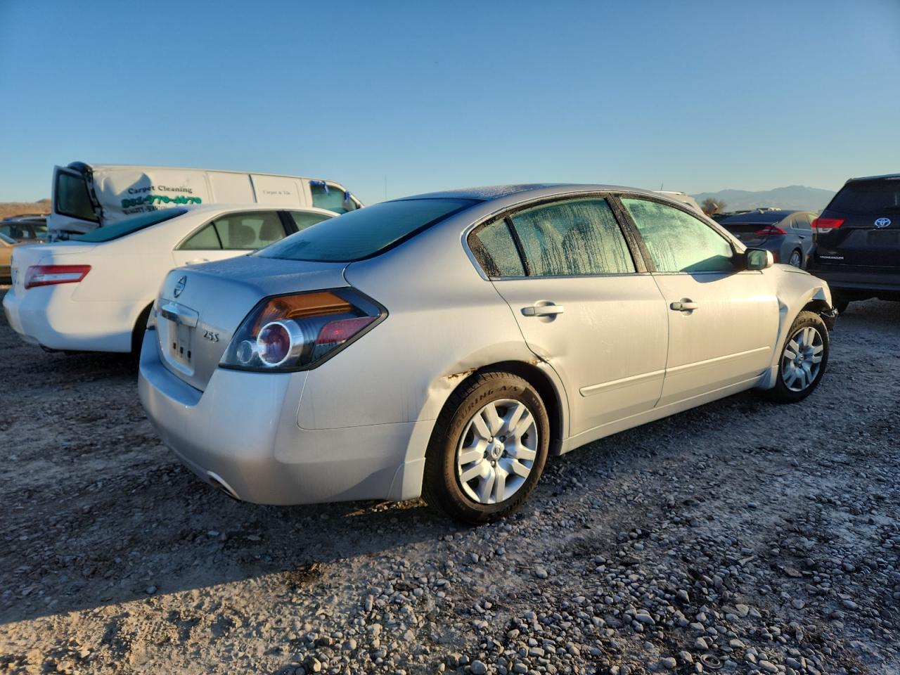2010 NISSAN ALTIMA