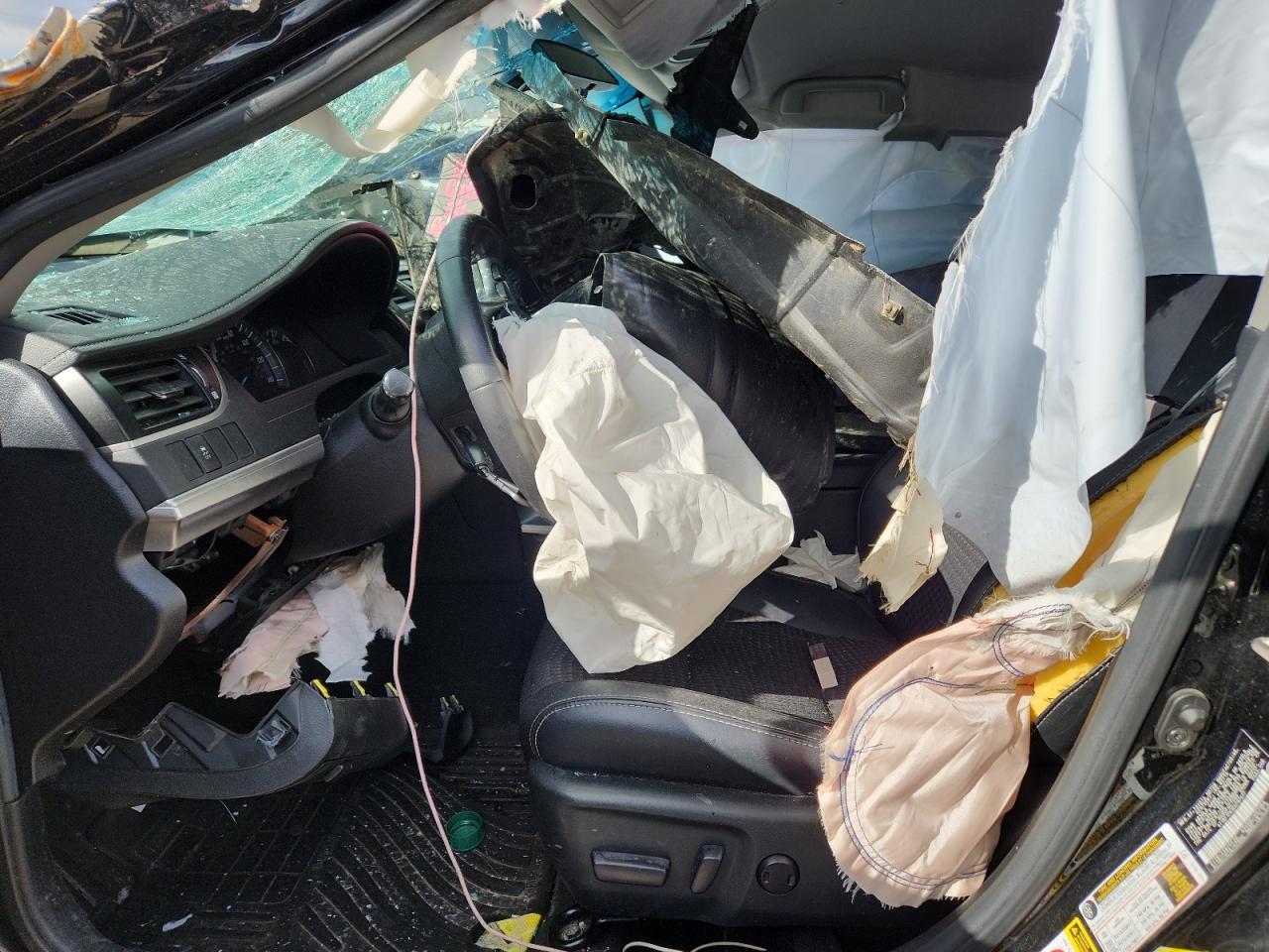 2014 TOYOTA CAMRY