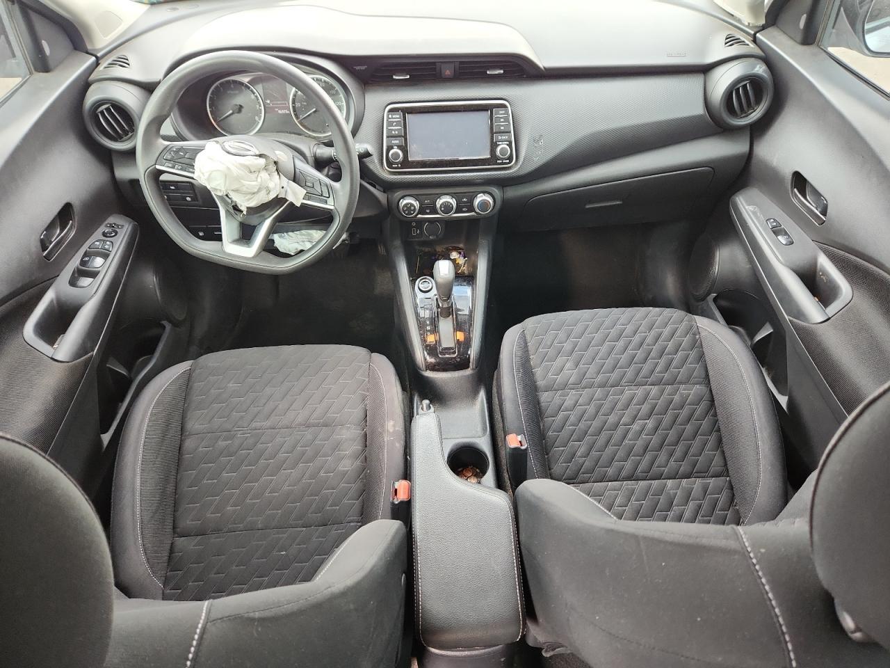 2022 NISSAN KICKS